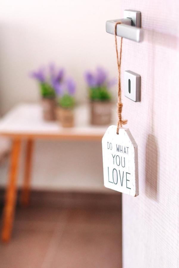 Sea Breeze Boutique Apartment Kavála ภายนอก รูปภาพ