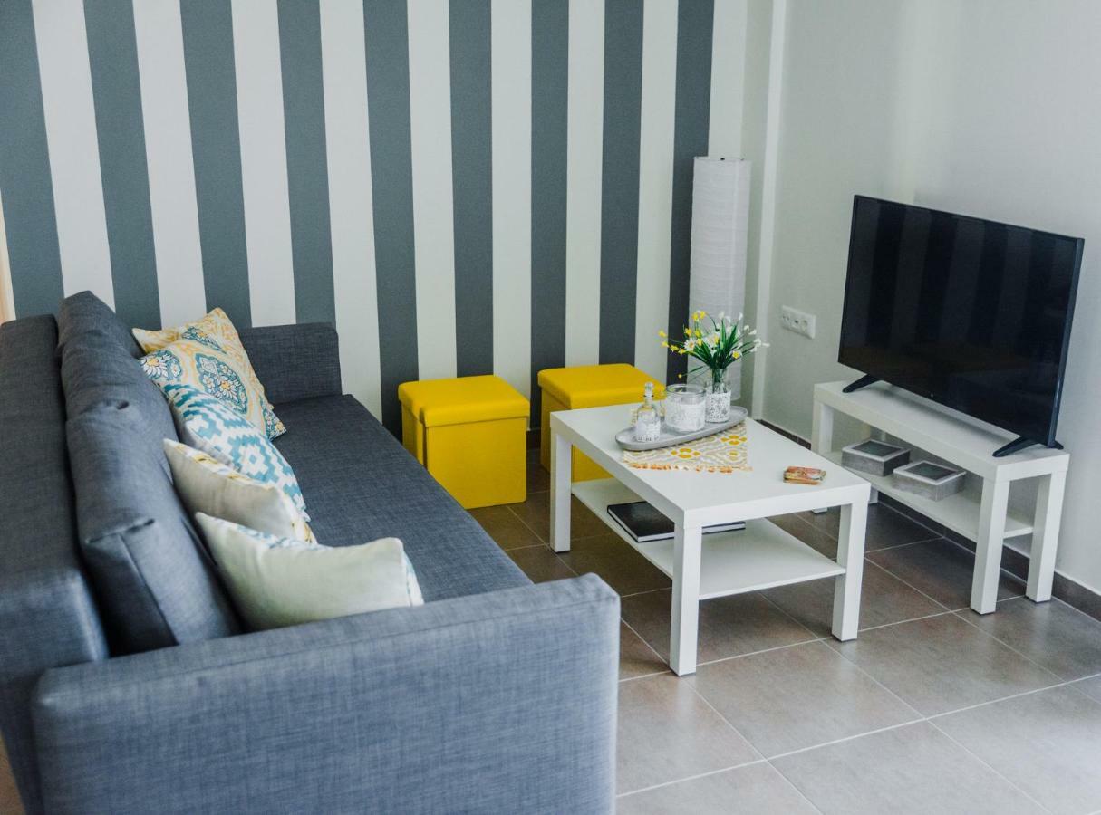 Sea Breeze Boutique Apartment Kavála ภายนอก รูปภาพ