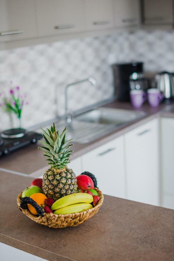 Sea Breeze Boutique Apartment Kavála ภายนอก รูปภาพ