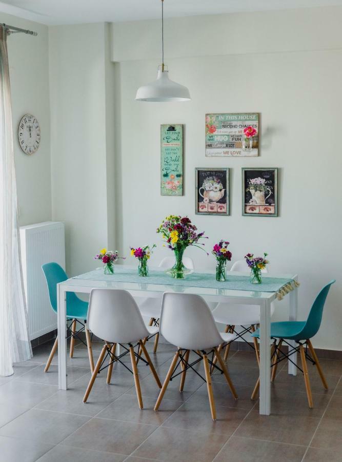 Sea Breeze Boutique Apartment Kavála ภายนอก รูปภาพ